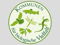 Logo Bündnis »Kommunen für biologische Vielfalt« 